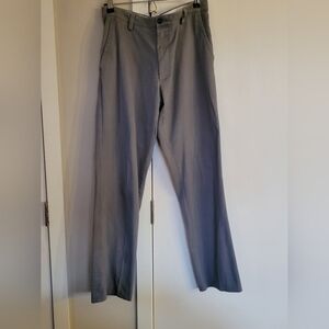 Dockers Men's Grey Straight Fit Tailored Dress Pants